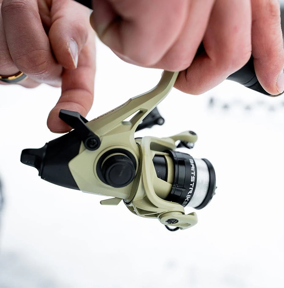 13 fishing BaitStriker Ice Combo