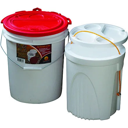 CHALLENGE PLASTICS PLASTIC BAIT BUCKET 5gal COOLER w/ LID