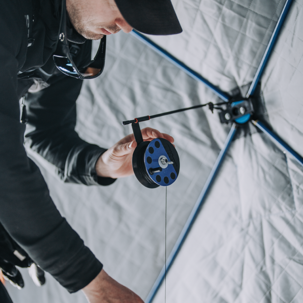 Otter Outdoors Quick Attach Rattle Reel