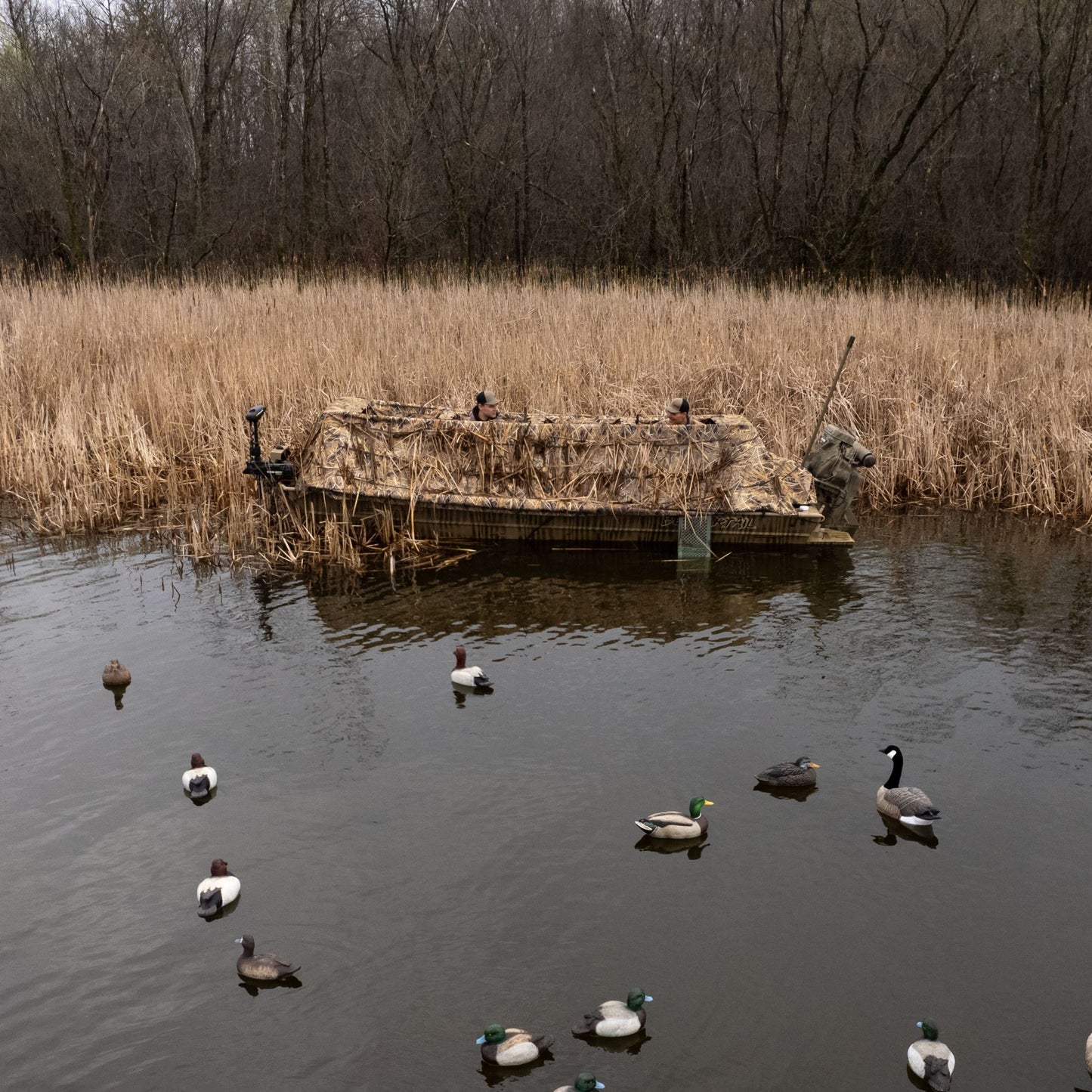 Beavertail 1800 Series Boat Blind karma wetland